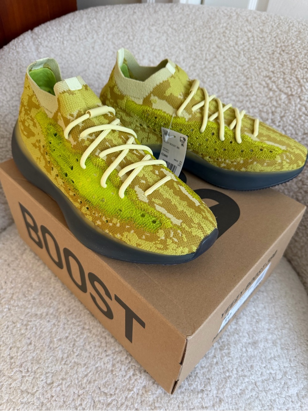 Adidas Yeezy Boost 380 Hylte Glow Mens US 10